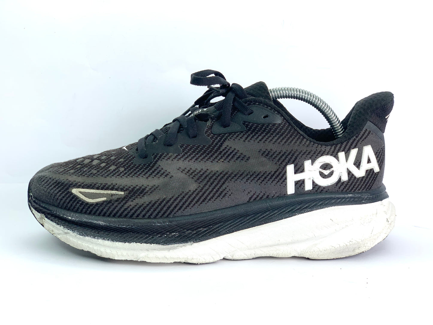 Hoka Clifton 9