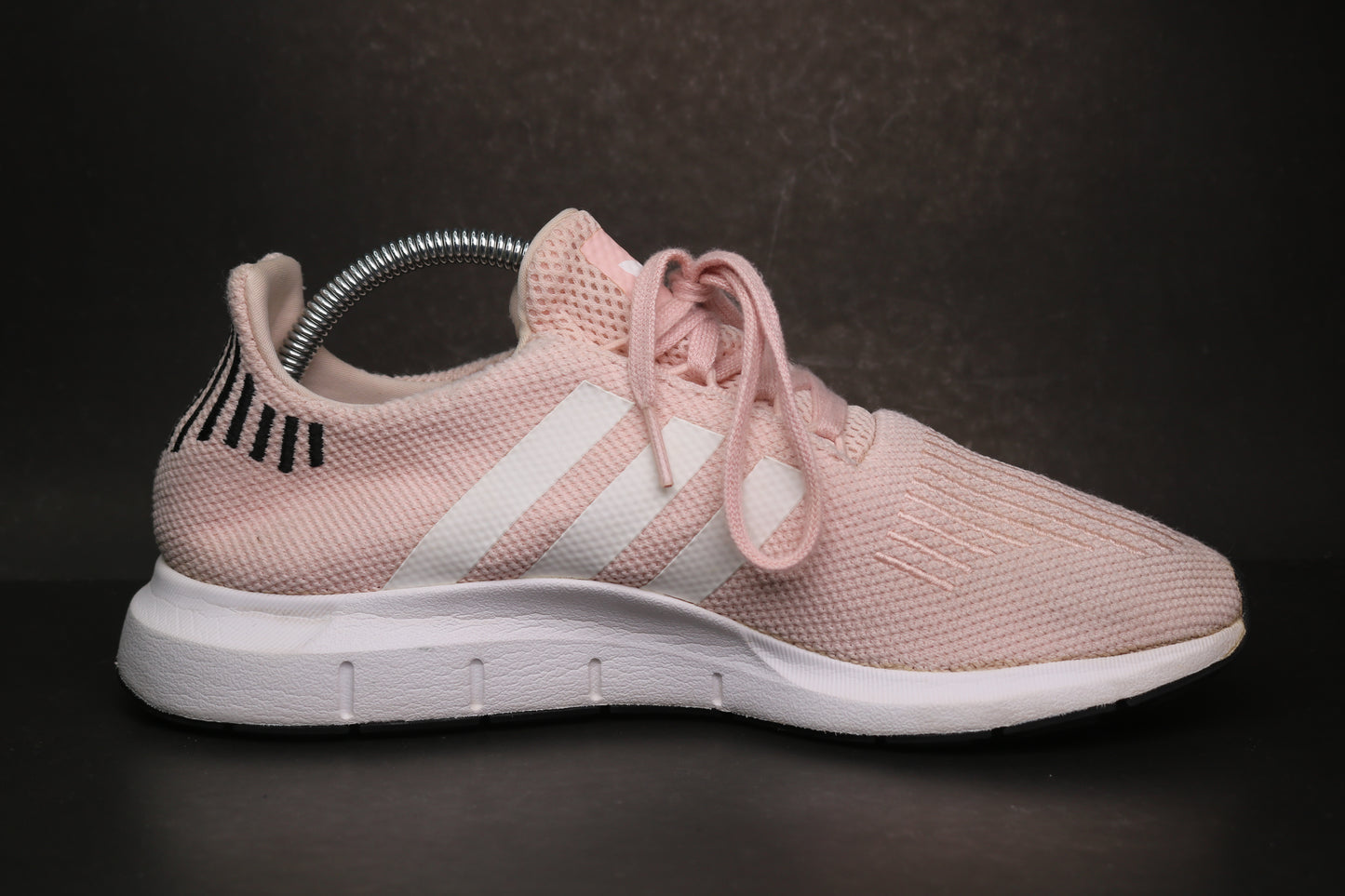 Adidas Swift Run