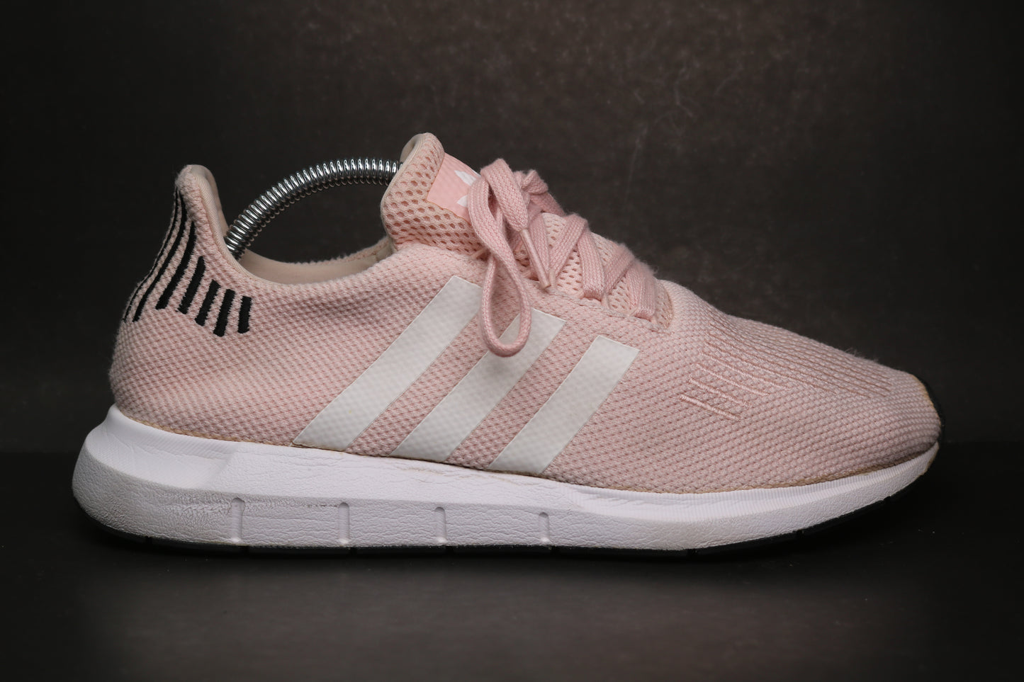 Adidas Swift Run