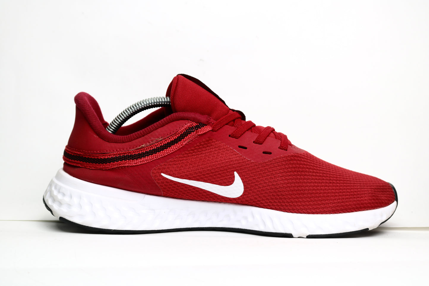 Nike Revolution 5