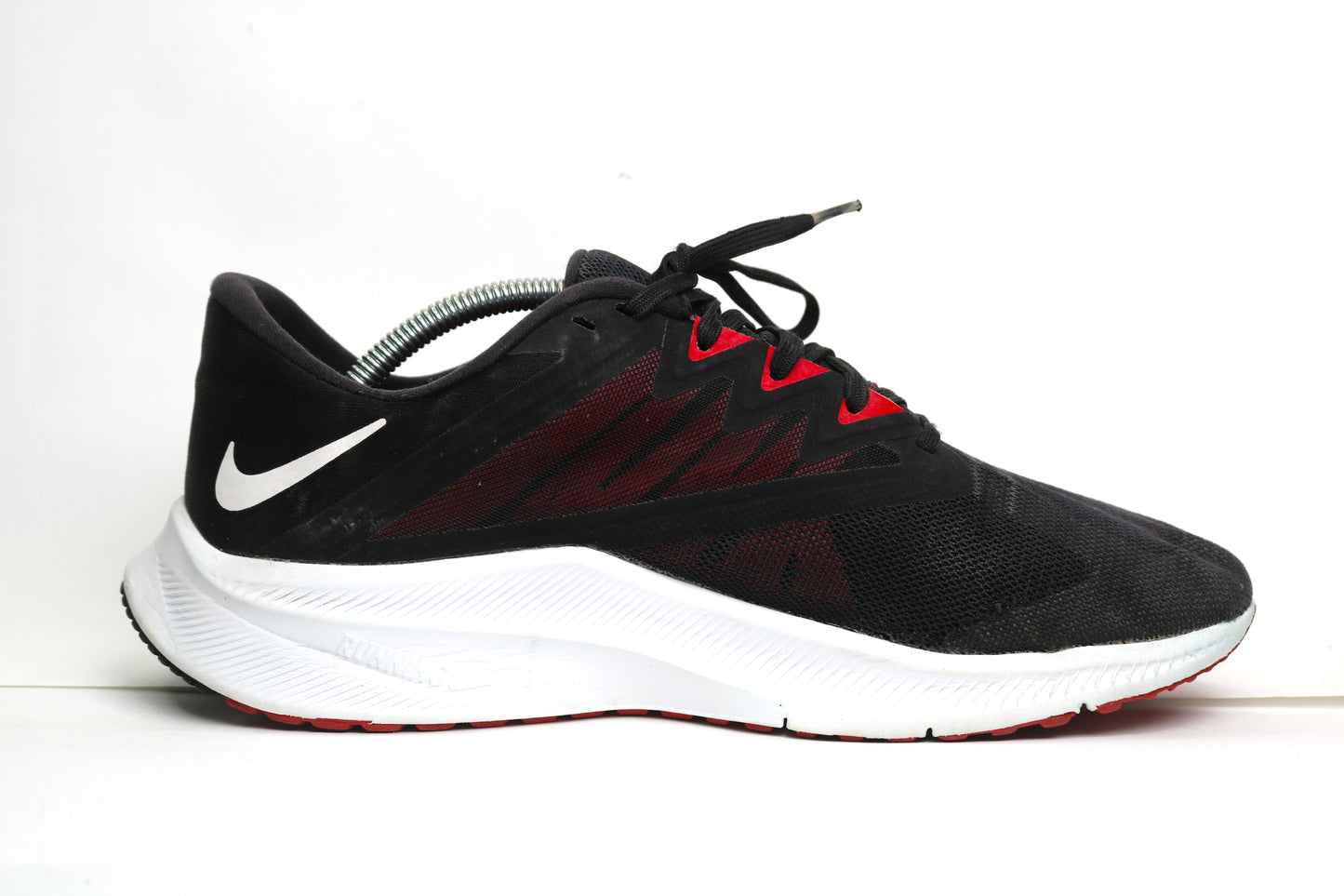 Nike Quest 3