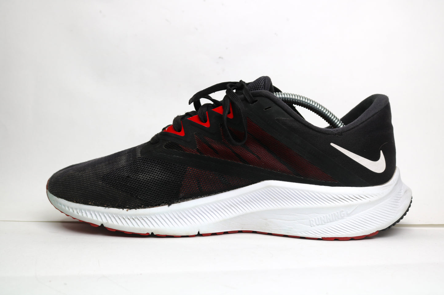Nike Quest 3