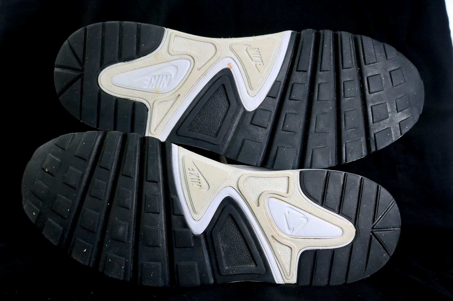 Nike Atsuma 10