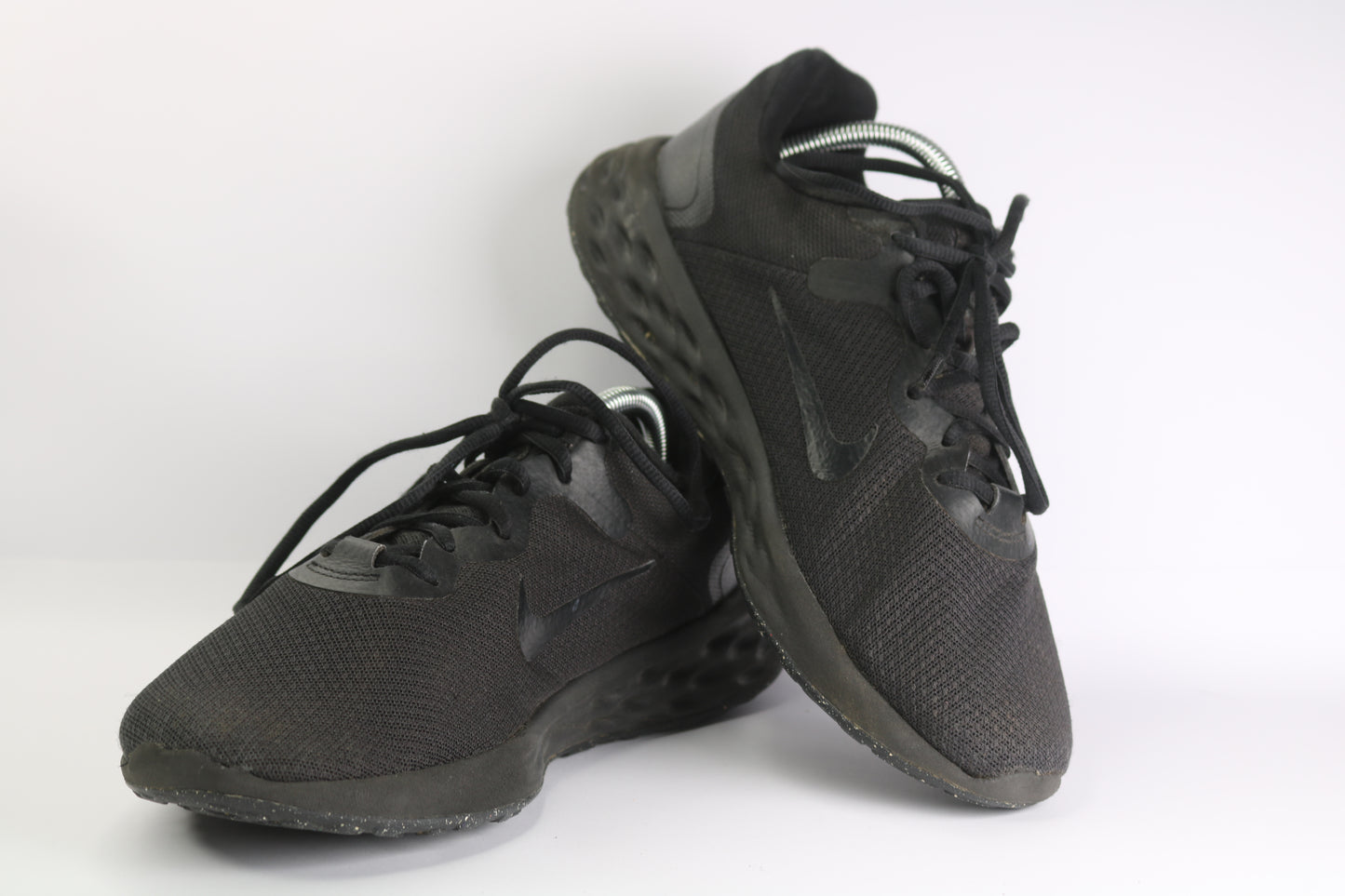 Nike Revolution 6