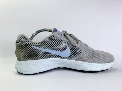 Nike Revolution 3 Wolf