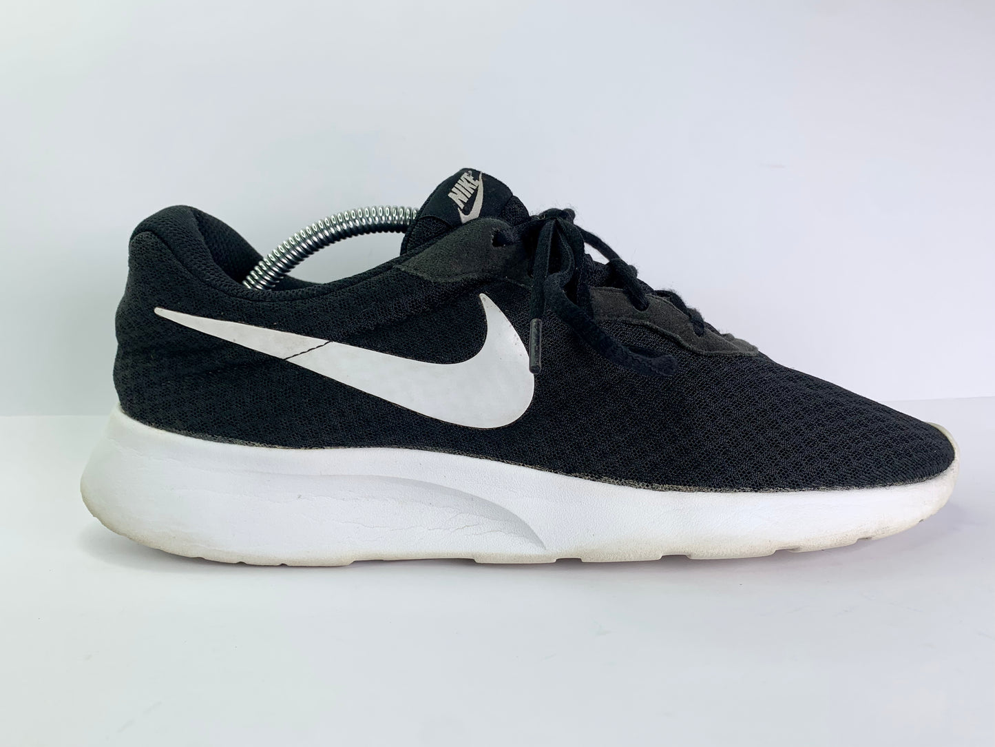 Nike Tanjun