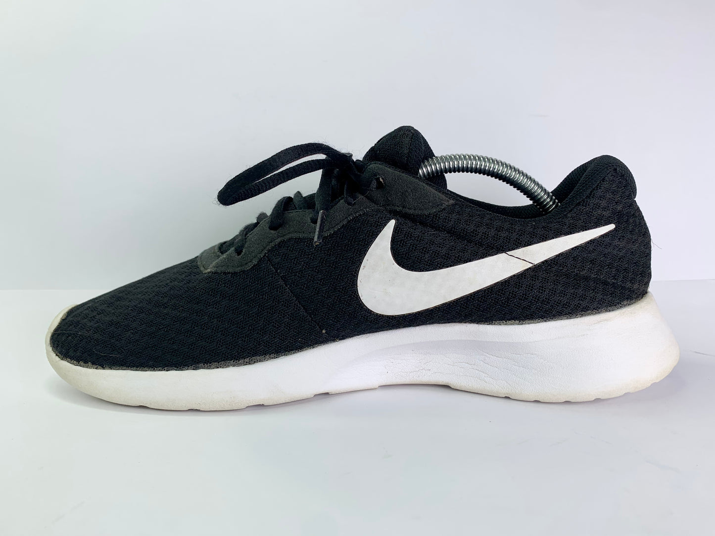Nike Tanjun