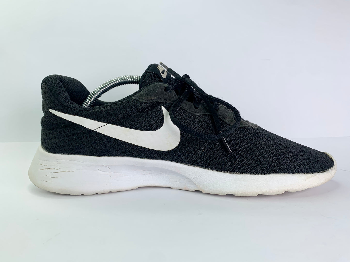 Nike Tanjun