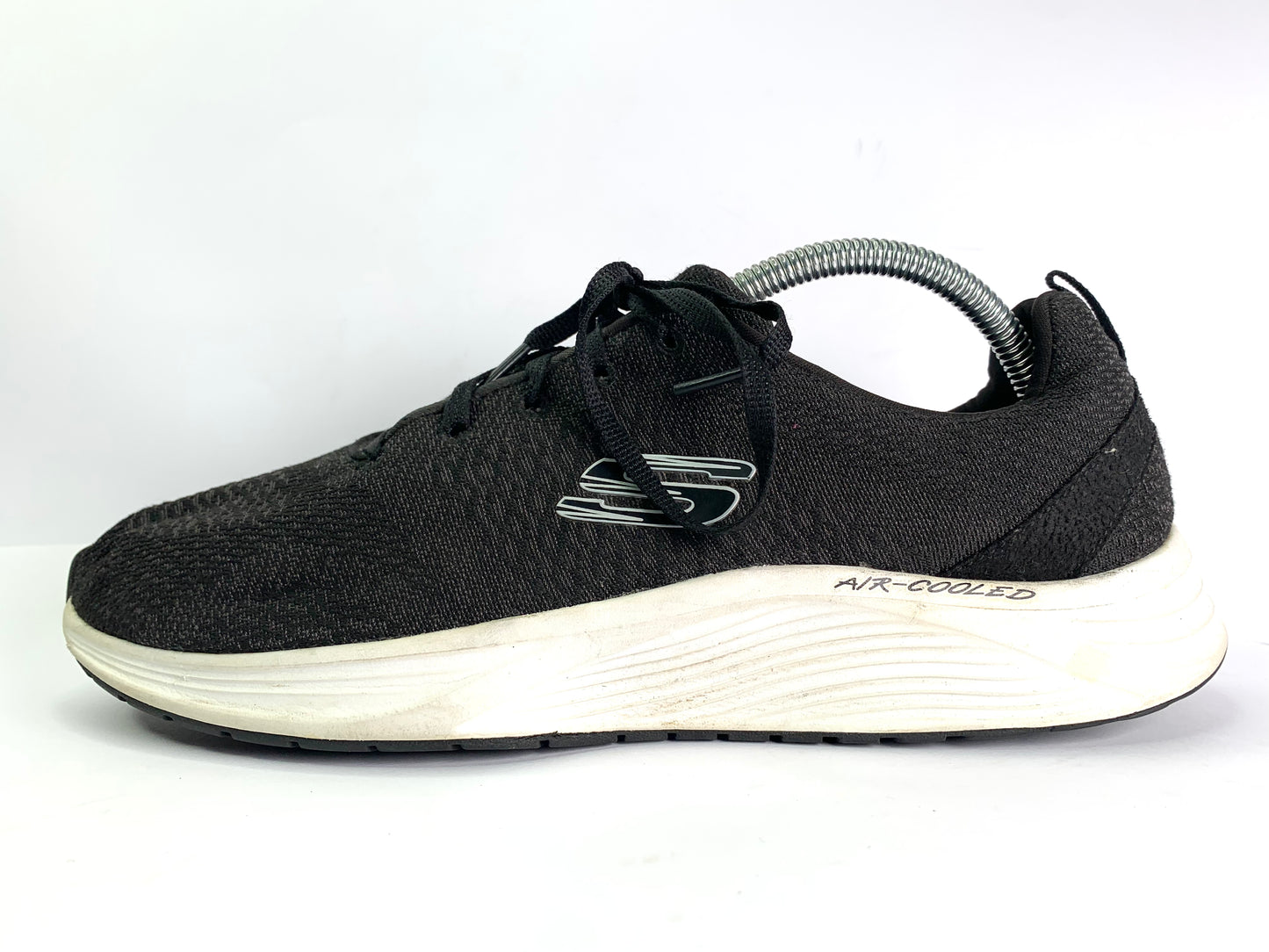 Sketchers Skyline
