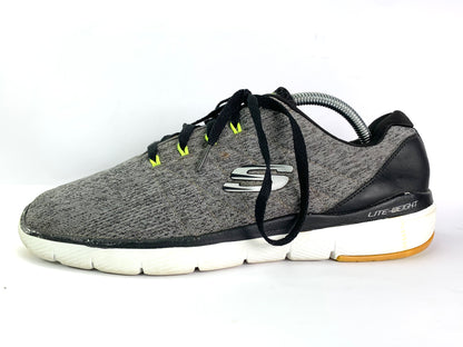 Sketchers Flex Advantage
