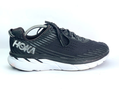 Hoka One