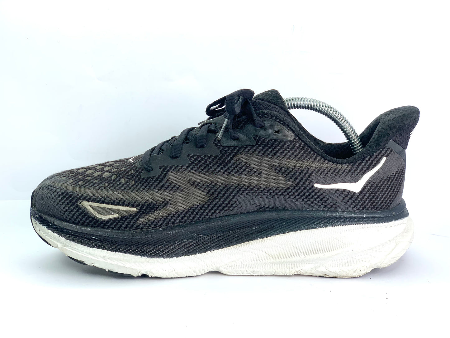 Hoka Clifton 9