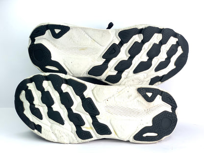 Hoka Clifton 9