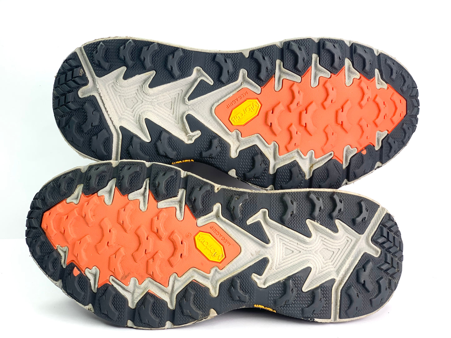 Hoka One SpeedGoat