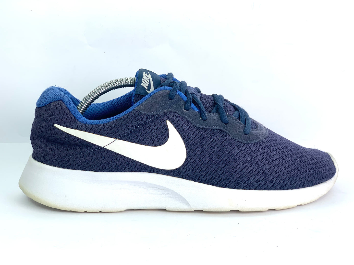 Nike Tanjun