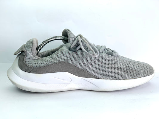 Nike Viale Shoe