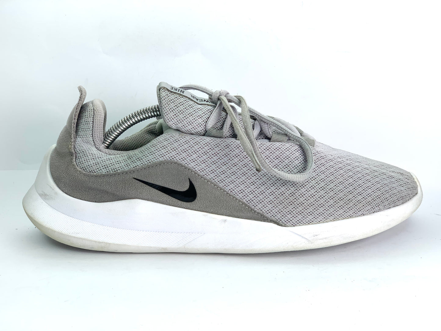 Nike Viale Shoe