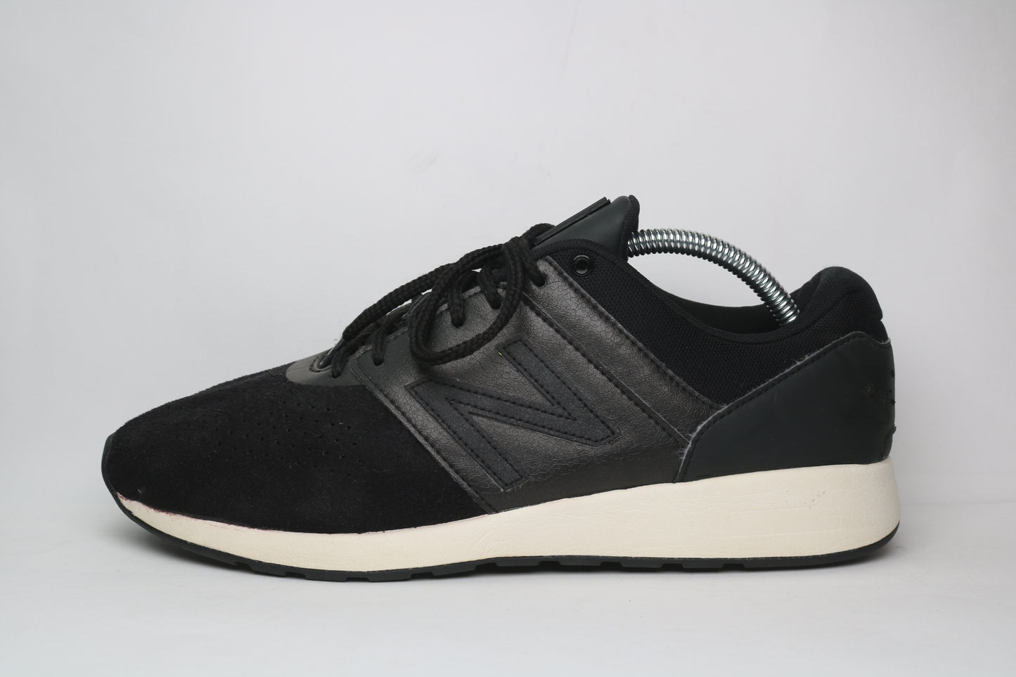 New Balance 24