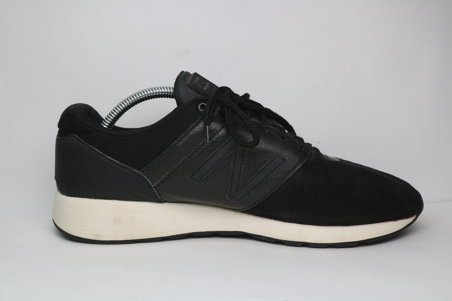 New Balance 24