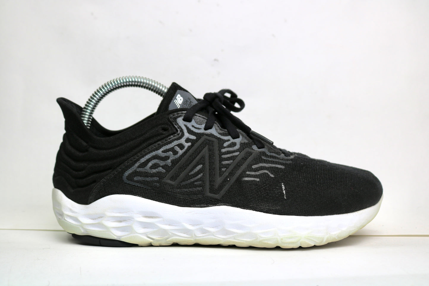 New Balance Beacon V3