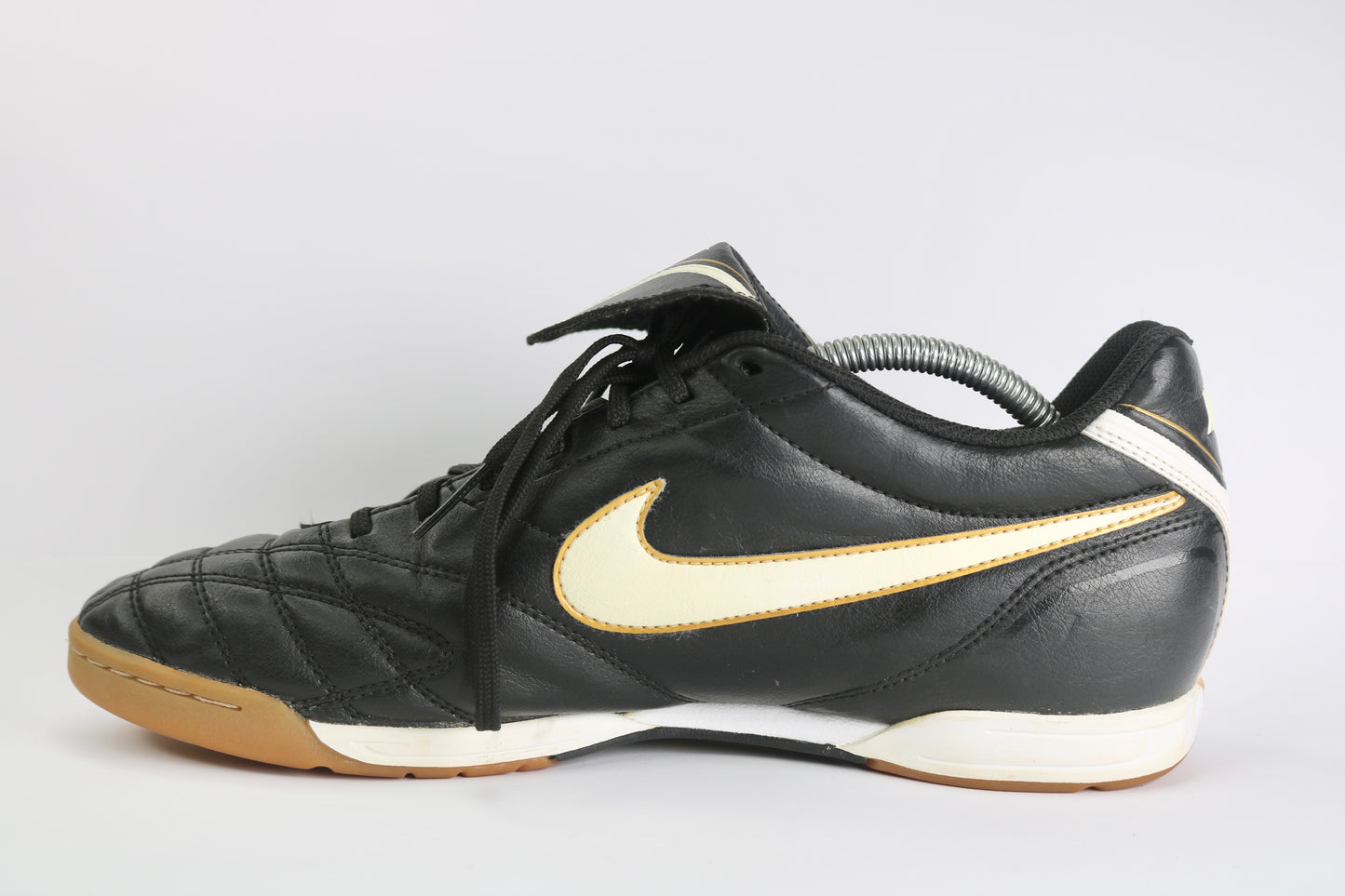 Nike Tiempo