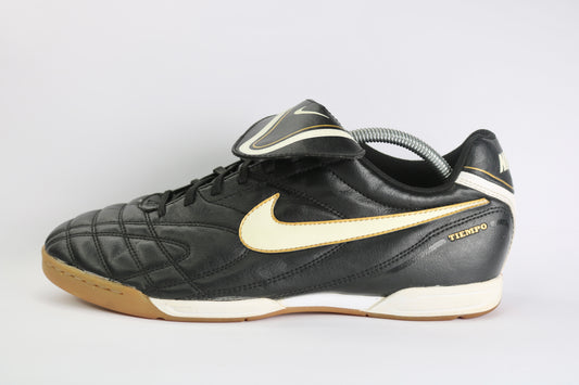 Nike Tiempo