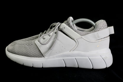 Normal Sports Shoes