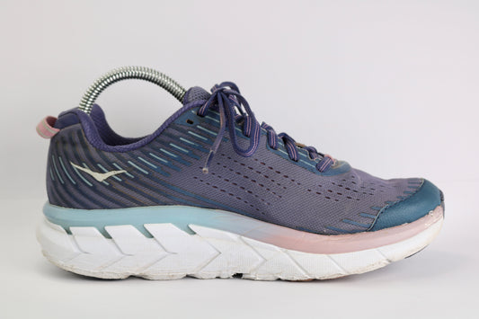 Hoka Clifton 5