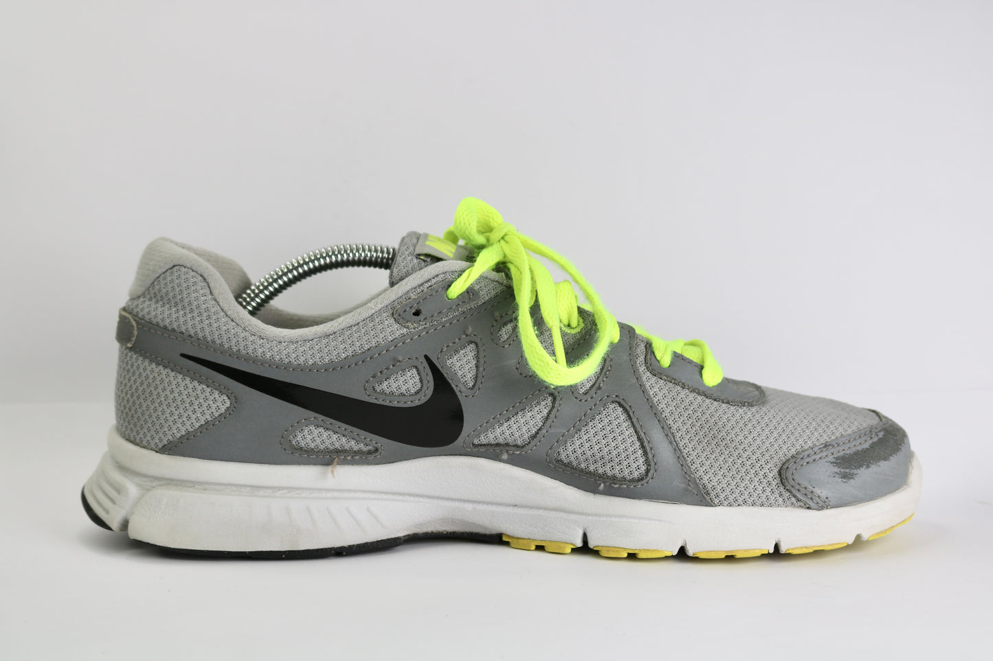 Nike Revolution 2