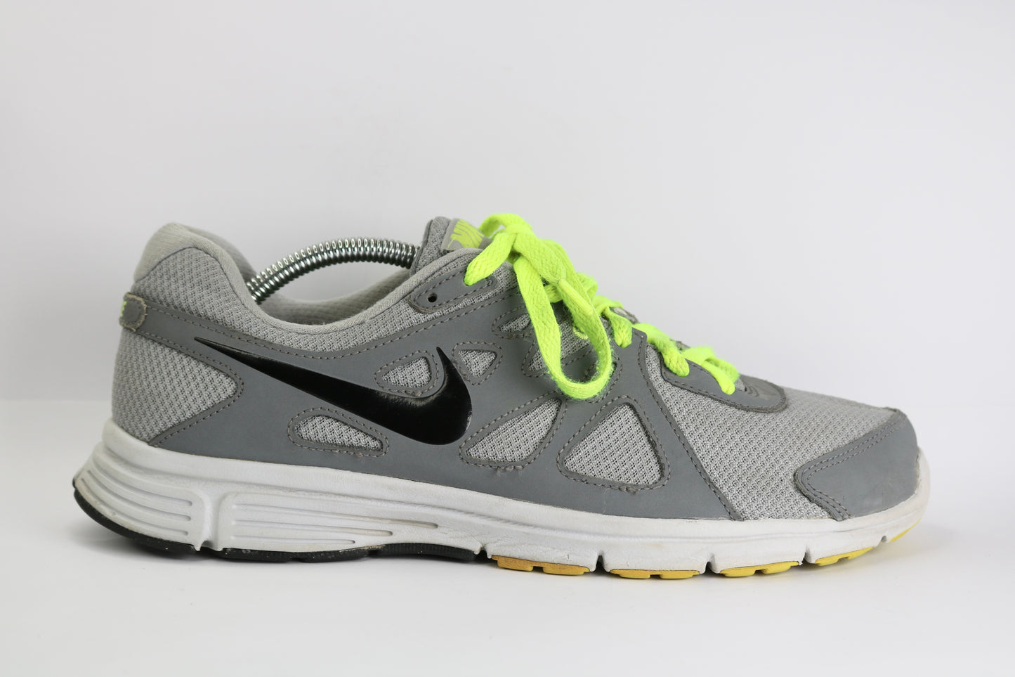 Nike Revolution 2